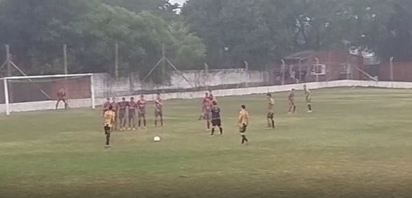 COPA ENTRE RIOS. JUVENTUD URD, GANÓ, CLASIFICÓ y TERMINÓ EN ESCÁNDALO EN BASAVILBASO