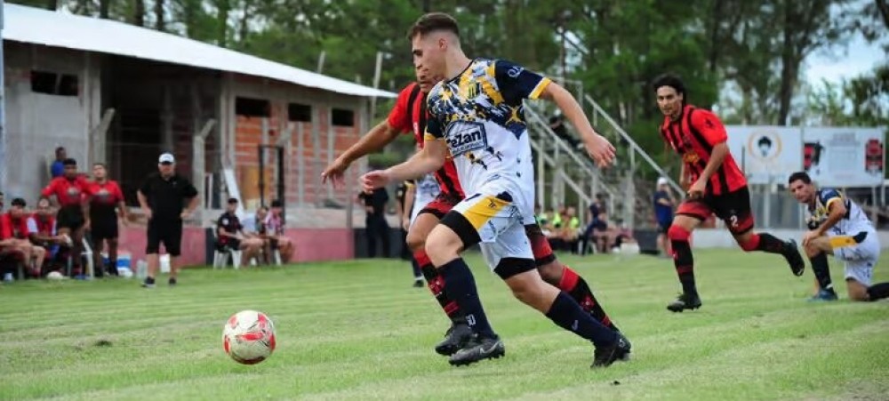 Copa E.Rios - Ganó Juventud - Deportivo empató en San José