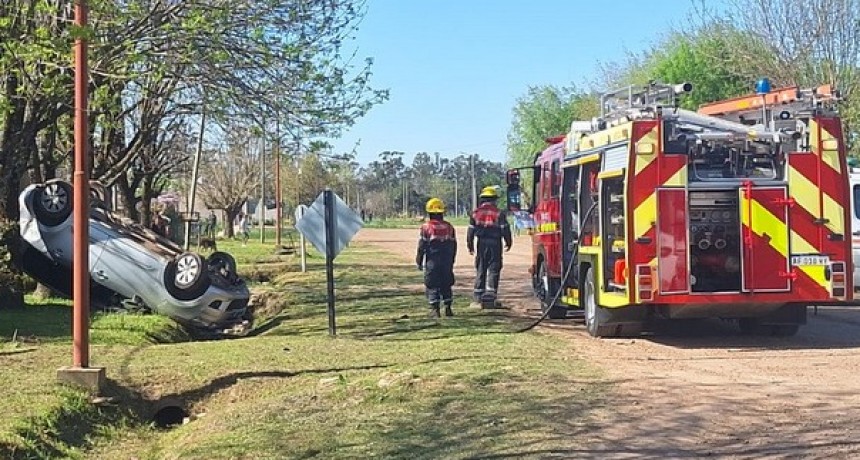 VIOLENTO VUELCO ZONA OBRAS SANITARIAS URDINARRAIN