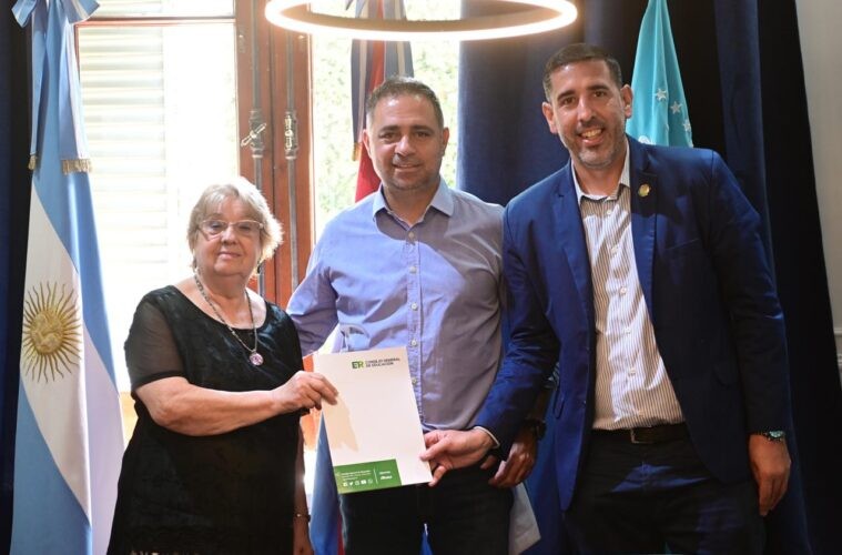 Marta Landó regresa a la Departamental de Escuelas con siete obras en marcha