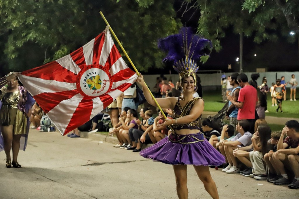 ESTA NOCHE VUELVE EL CARNAVAL A URDINARRAIN