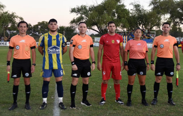 COPA E.RIOS: JUVENTUD URDINARRAIN A UN PASO DE CLASIFICAR A LA FINAL