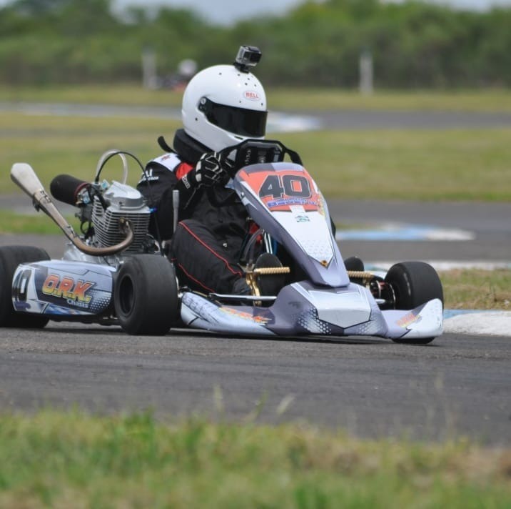 KARTING ENTRERRIANO EN VILLAGUAY CON BAUER Y WAISTEIN 