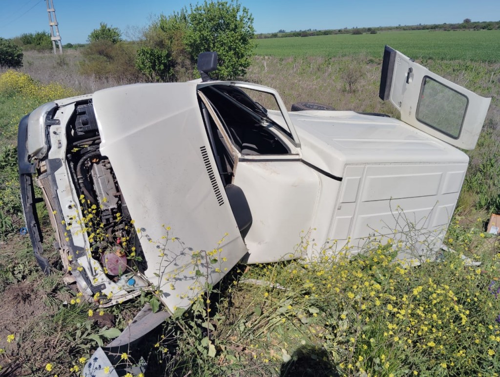 Tres Jóvenes de Urdinarrain heridos por un despiste en Ruta 20