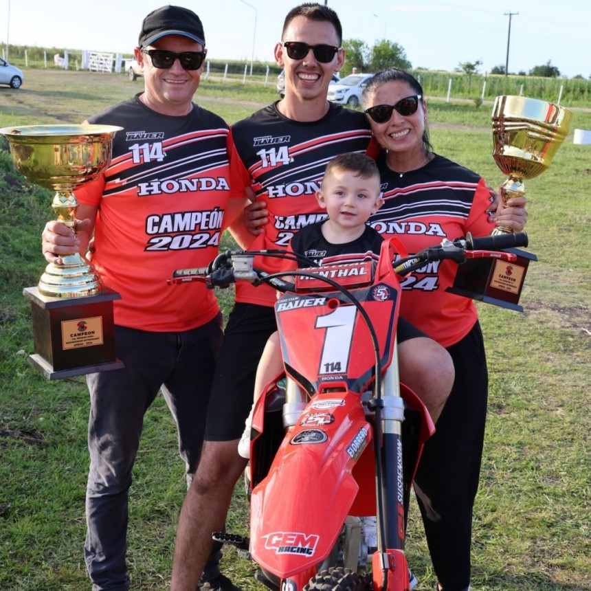 Tricampeón Entrerriano 2024: Cristian Bauer en Enduro Cross Entrerriano