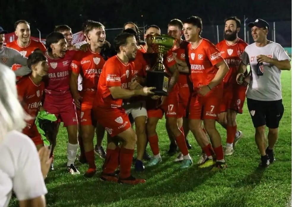 CENTRAL LARROQUE CAMPEÓN CLAUSURA 205