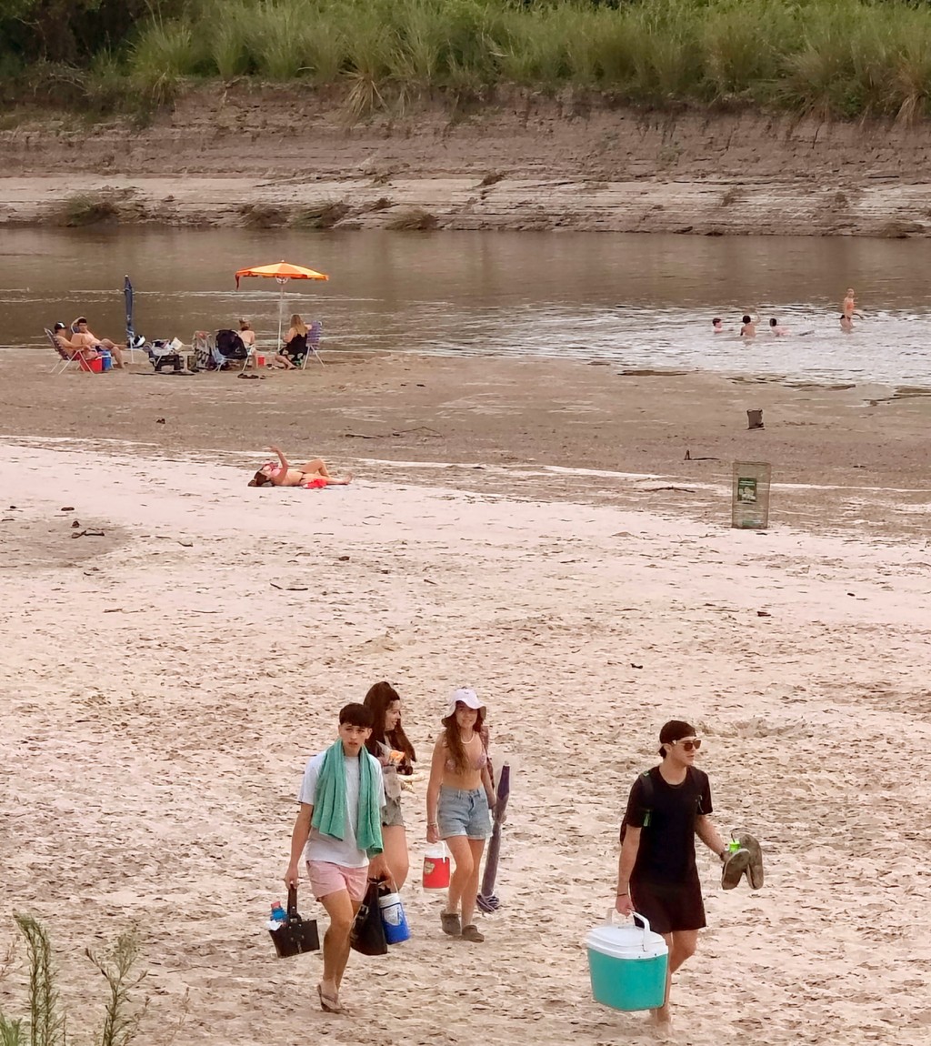 Arenas Blancas | Quedó inaugurada la temporada 2025 / 2026